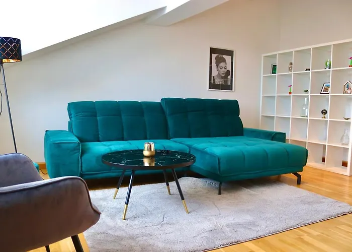 Stellar Penthouse Near Prater